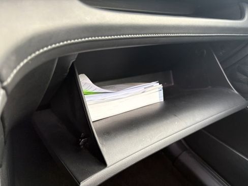 Used 2023 Hyundai Santa Fe SEL w/ Premium Package image 8