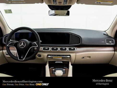 New 2026 Mercedes-Benz GLS 450 4MATIC image 11