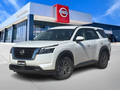 New 2025 Nissan Pathfinder SV
