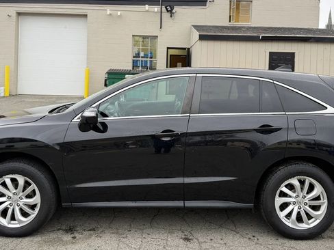 Used 2017 Acura RDX Sport Utility 4D image 11