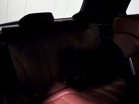 Certified 2023 BMW X7 M60i w/ Executive Package image 12