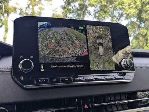 New 2025 Mitsubishi Outlander SEL image 22