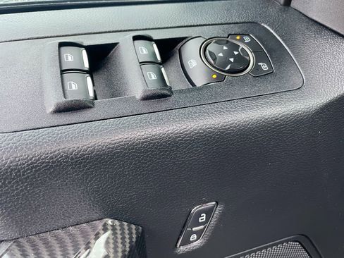 Used 2019 Ford F150 Raptor w/ Equipment Group 801A Mid image 11