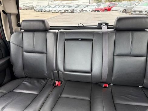 Used 2009 GMC Sierra 2500 SLT w/ Entertainment Package AWD/4WD image 34