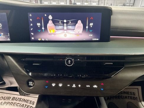 New 2025 Nissan Murano SL image 19