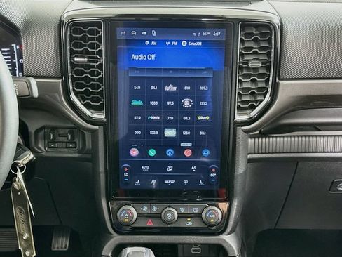 Used 2024 Ford Ranger XLT RWD image 15