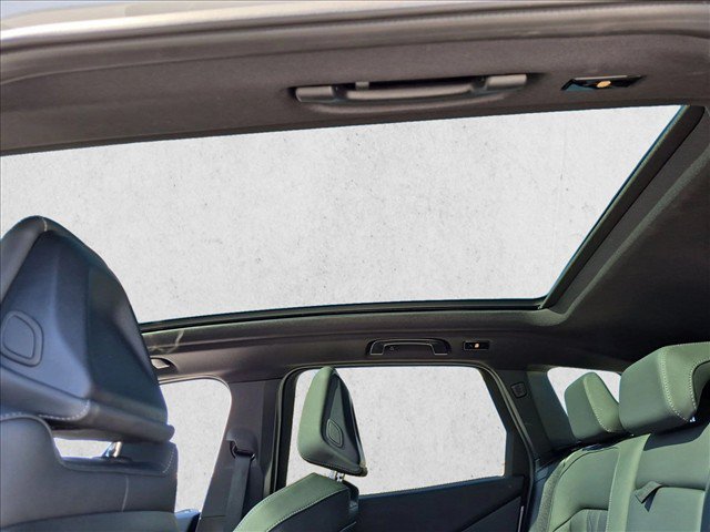 Certified 2025 BMW X3 xDrive30i w/ Premium Package AWD/4WD image 18