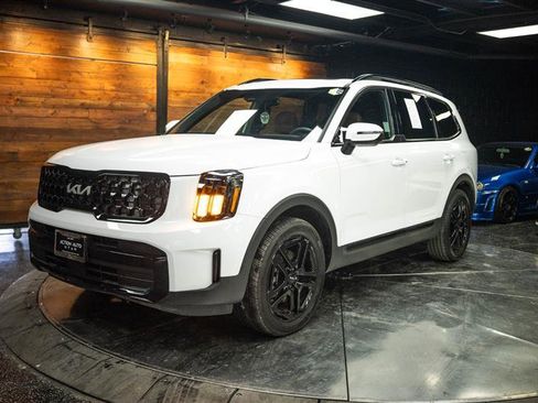 Used 2024 Kia Telluride EX X-Line AWD/4WD image 2