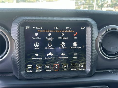 Used 2023 Jeep Gladiator Sport AWD/4WD image 18
