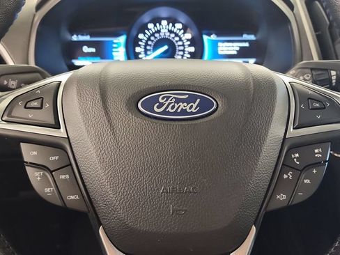 Used 2023 Ford Edge SEL AWD/4WD image 12