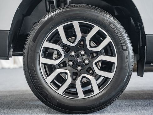 Certified 2024 Ford Maverick Lariat image 22