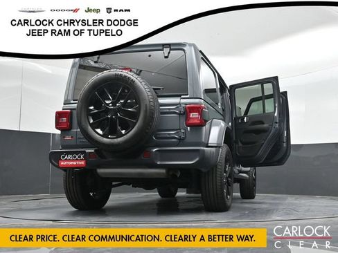 Used 2025 Jeep Wrangler Unlimited Sahara AWD/4WD image 49