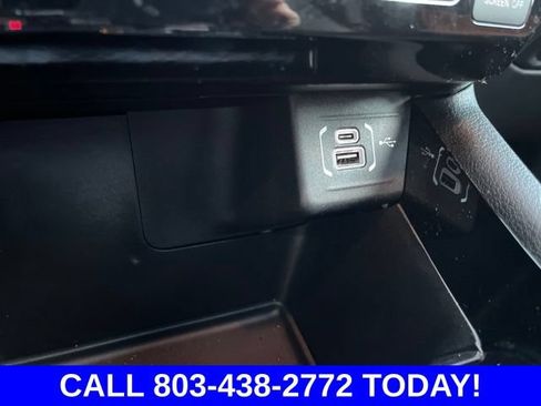 Used 2025 Jeep Compass Limited w/ Elite Group AWD/4WD image 27