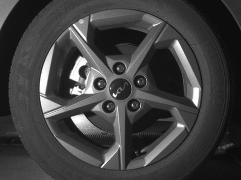 Used 2025 Kia K4 LXS image 15