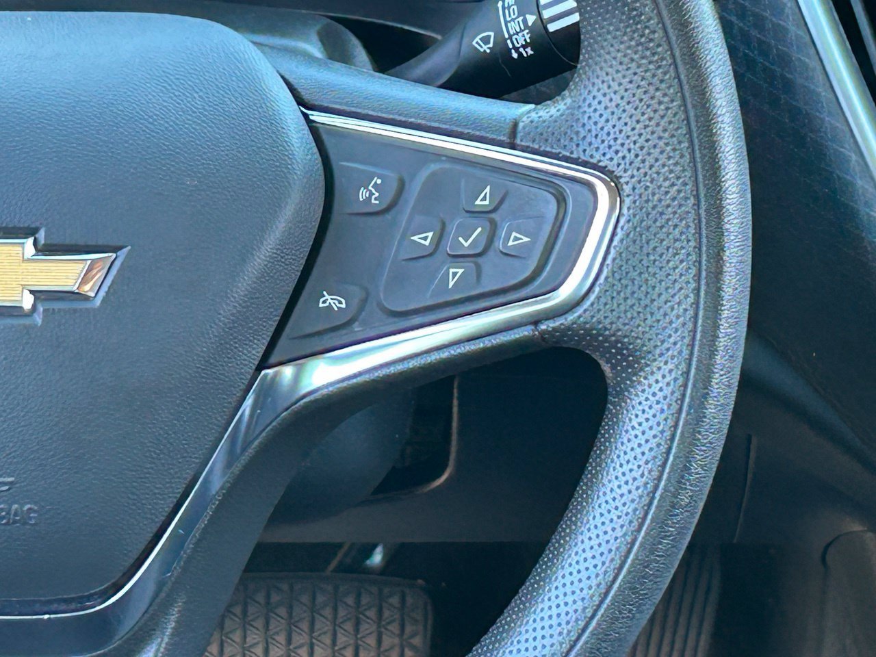 Used 2024 Chevrolet Malibu LT FWD image 21