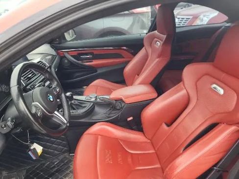 Used 2017 BMW M4 Coupe image 9