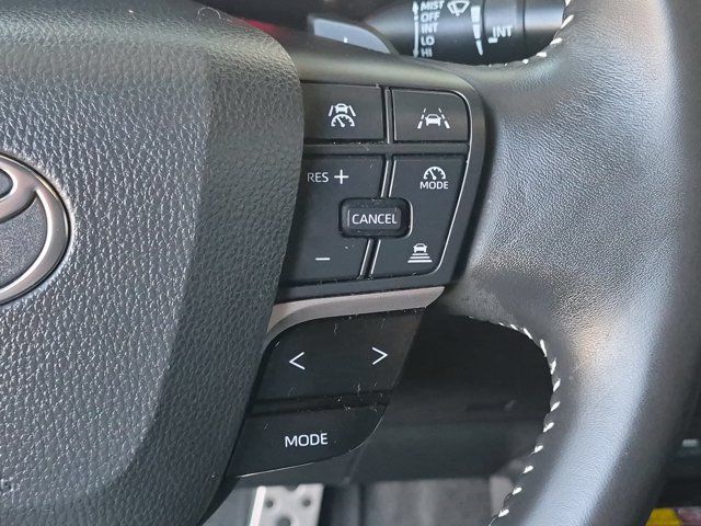 Used 2025 Toyota Camry SE FWD image 25