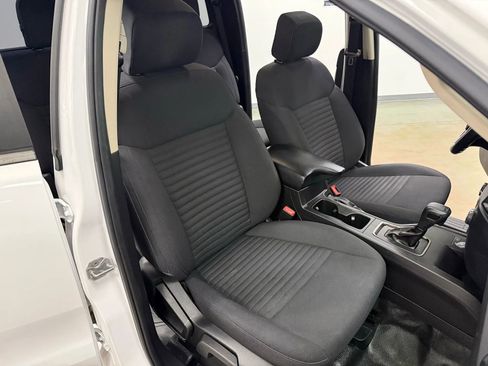 Used 2019 Ford Ranger XL w/ Equipment Group 101A Mid image 9