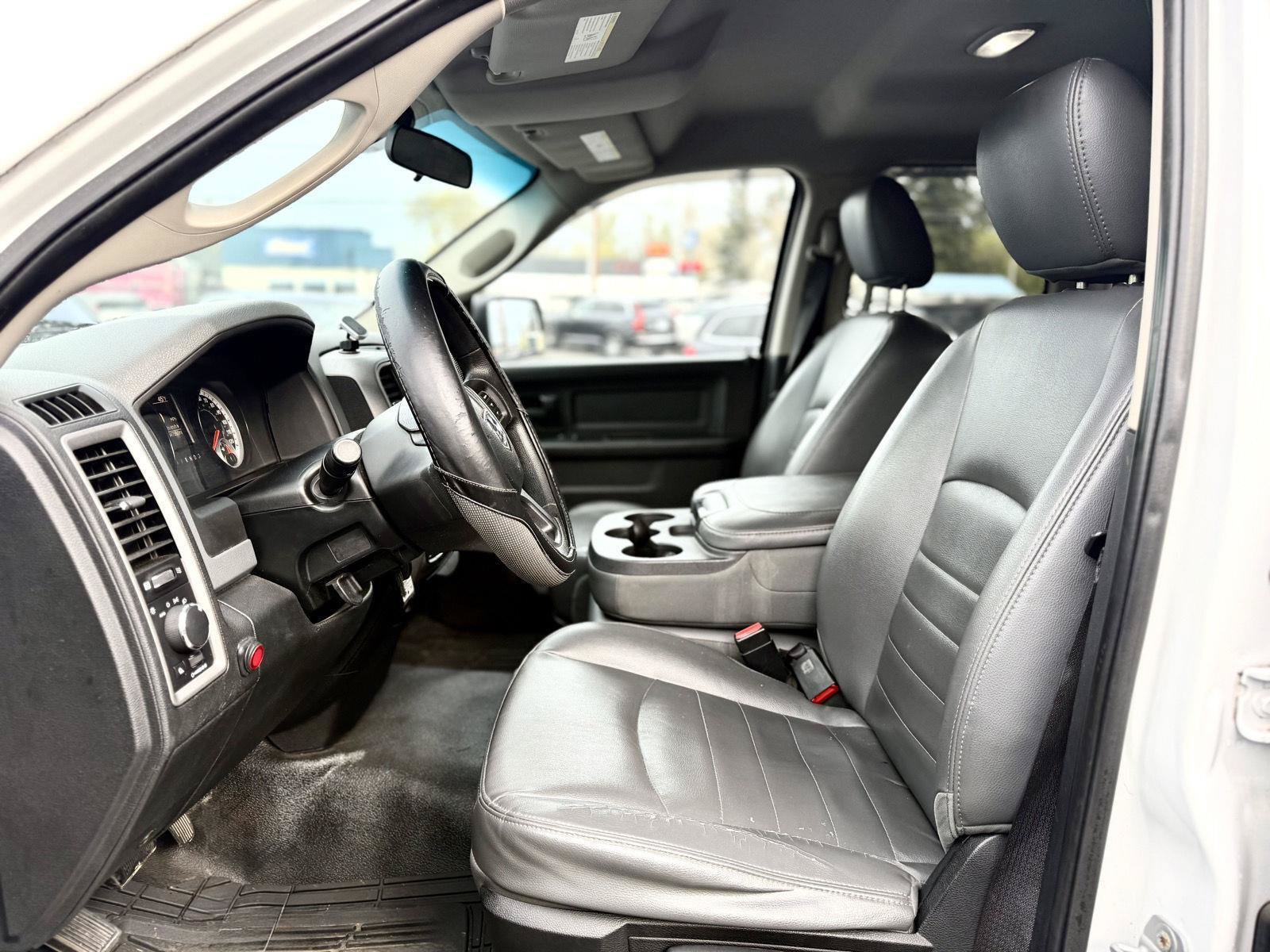 Used 2014 RAM 1500 Tradesman AWD/4WD image 13