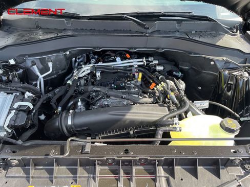 New 2025 Ford Explorer Active w/ Active Comfort Package image 45