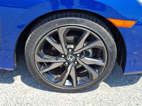 Used 2020 Honda Civic Sport image 8