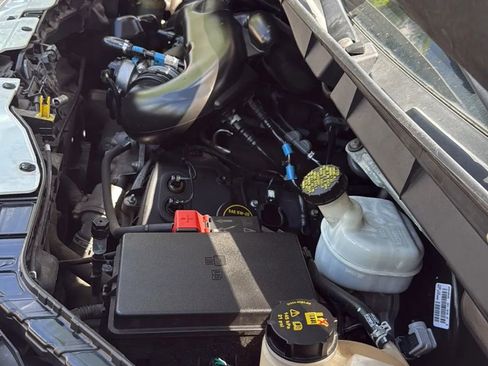 Used 2017 Ford Transit 150 XL image 12