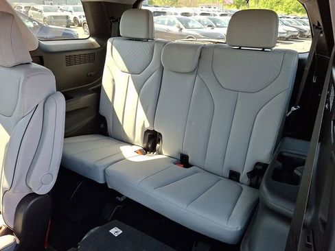 Used 2025 Hyundai Palisade SEL AWD/4WD image 11