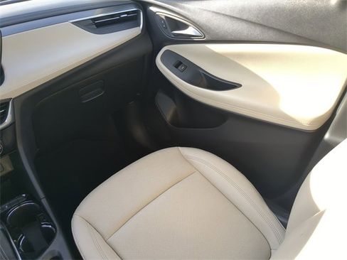 Used 2024 Buick Encore GX Sport Touring image 17