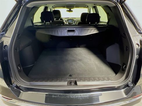 Used 2019 Chevrolet Equinox LT image 24