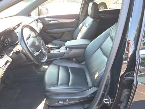 Used 2021 Cadillac XT5 Luxury AWD/4WD image 5