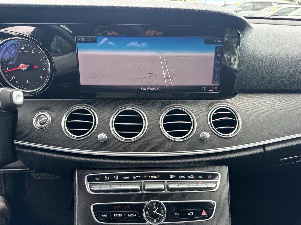 Used 2019 Mercedes-Benz E 300 image 12