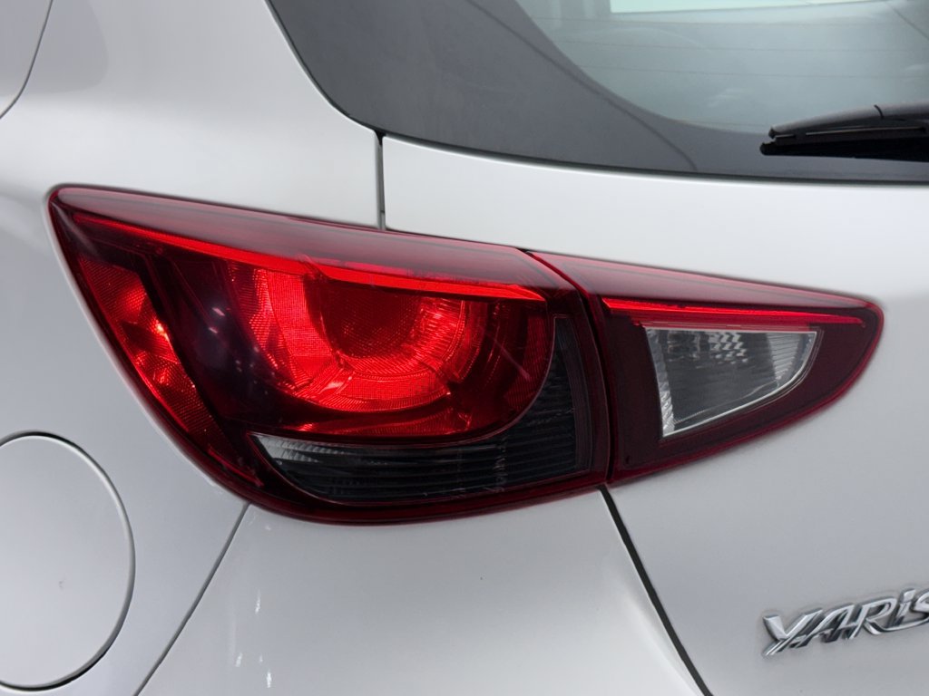 Used 2020 Toyota Yaris XLE FWD image 14