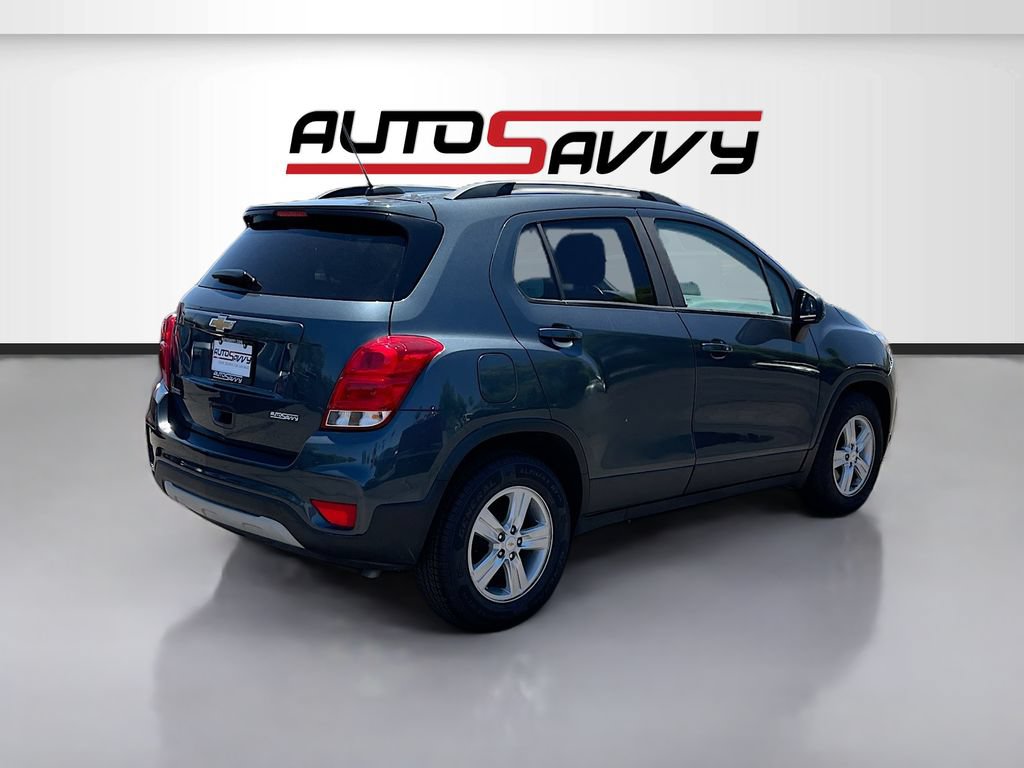 Used 2022 Chevrolet Trax LT w/ LT Convenience Package FWD image 7