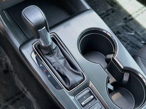 Certified 2025 Honda Civic Sport image 15