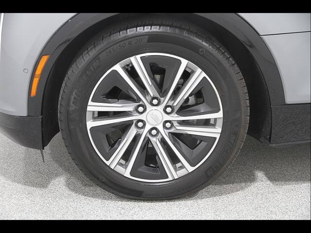 Certified 2024 Cadillac Lyriq Luxury AWD/4WD image 23