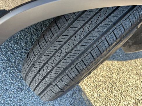 Used 2020 Chevrolet Trax LS w/ Tint and Cruise Package image 10