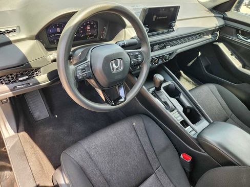 Used 2023 Honda Accord EX image 2
