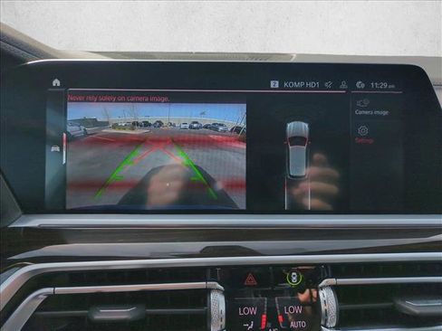 Used 2021 BMW X5 M50i image 14