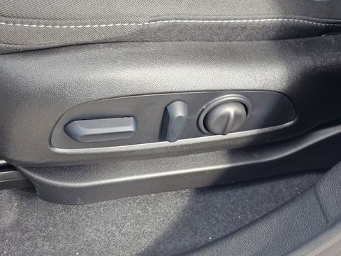 New 2027 Chevrolet Bolt LT w/ Comfort Package FWD image 22