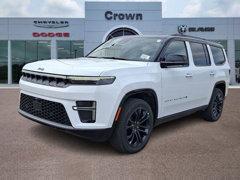 New 2026 Jeep Grand Wagoneer Summit w/ Premium Group III AWD/4WD image 2