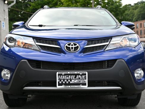 Used 2015 Toyota RAV4 XLE AWD/4WD image 9