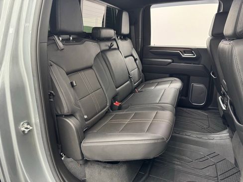 Used 2024 Chevrolet Silverado 2500 High Country w/ Technology Package image 38