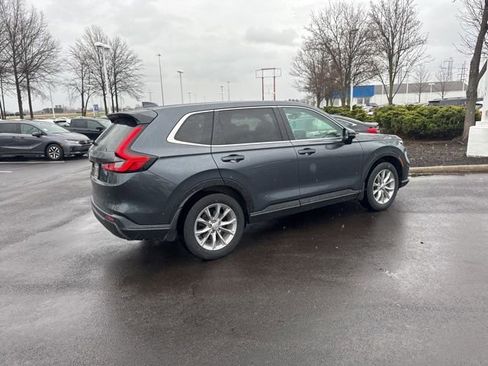 Used 2023 Honda CR-V EX-L image 10