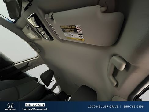 Used 2021 Toyota Venza LE image 21