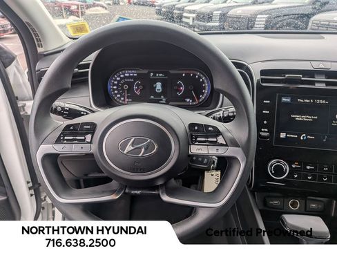Certified 2023 Hyundai Tucson SE image 8