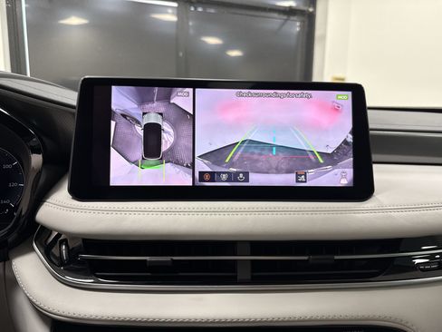 Certified 2027 INFINITI QX60 Luxe w/ Cargo Package FWD image 24