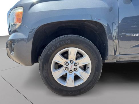 Used 2017 GMC Canyon SLE w/ SLE Convenience Package RWD image 9