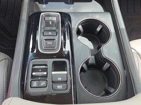 Used 2024 Honda Pilot EX-L image 17