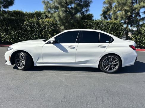 Used 2024 BMW 330i Sedan w/ M Sport Package image 3