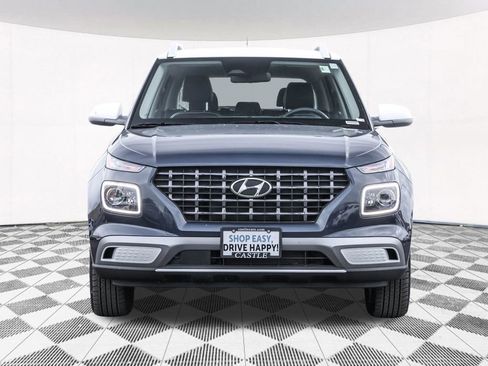 Certified 2025 Hyundai Venue Limited image 9